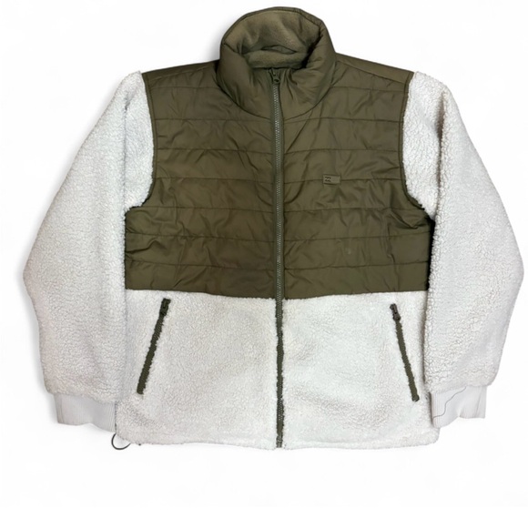 Billabong Jackets & Blazers - Billabong Olive and White Quilted Sherpa Jacket